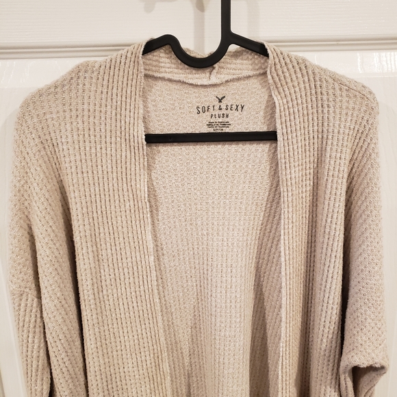 AMERICAN EAGLE | Soft plush Open Cardigan Cream Size Small Ladies - Picture 2 of 7